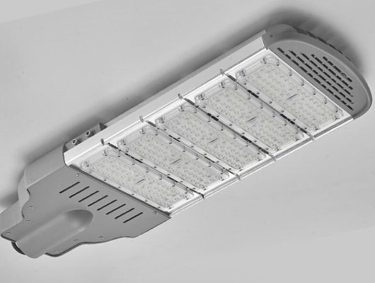 IP66 Su geçirmez LED Sokak Işığı Hızlı Şekil Anti Telaş Koruması